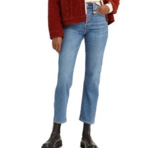 Levis wedgie straight